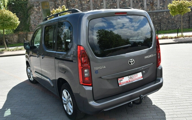 Toyota Proace City Verso cena 64900 przebieg: 76000, rok produkcji 2020 z Aleksandrów Łódzki małe 154